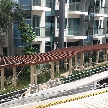 מנילה Palm Tree Genlex Condo מראה חיצוני תמונה