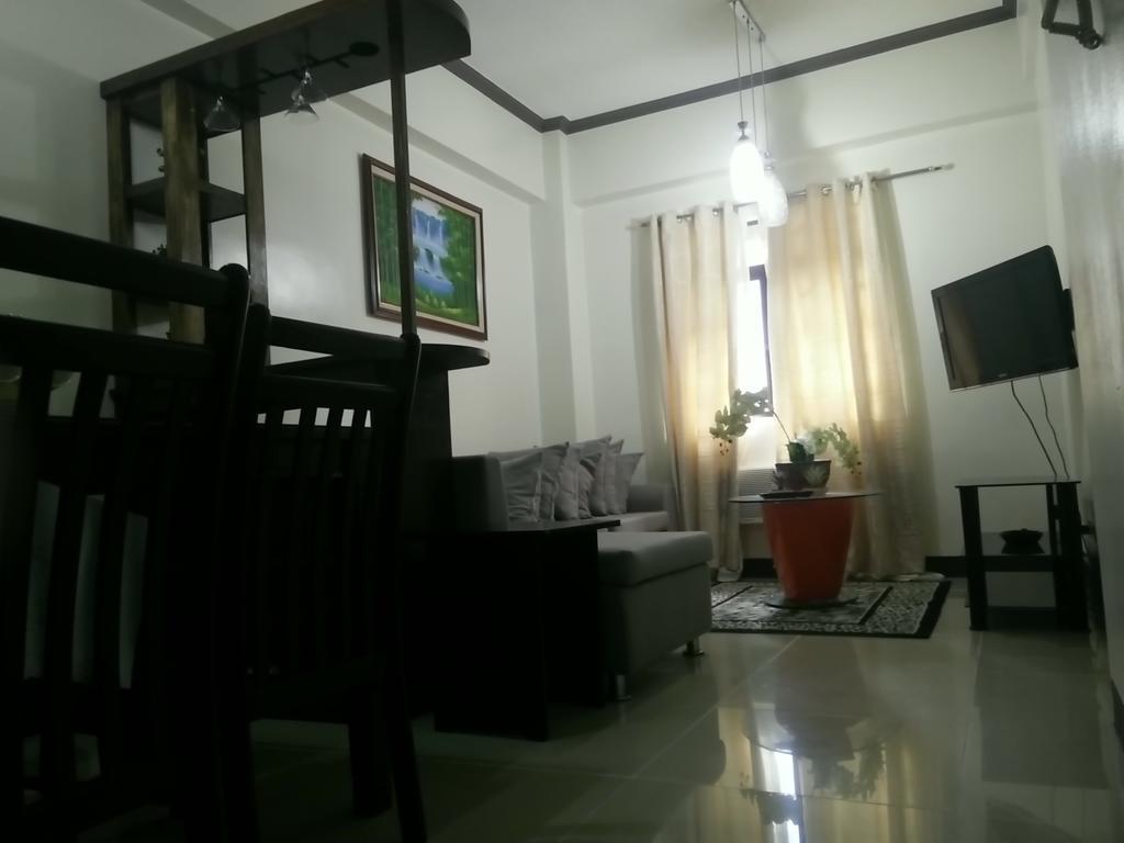 מנילה Palm Tree Genlex Condo מראה חיצוני תמונה