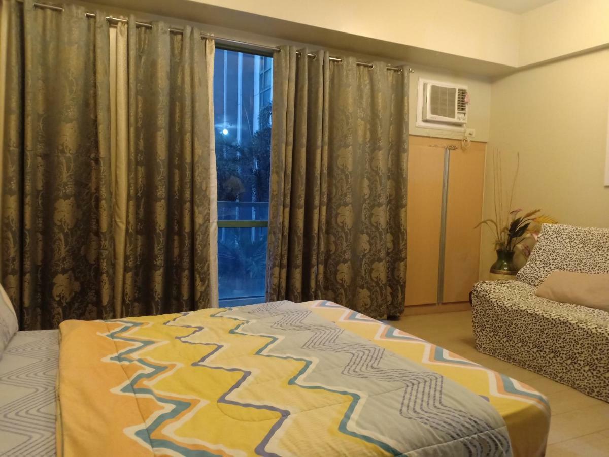 מנילה Palm Tree Genlex Condo מראה חיצוני תמונה